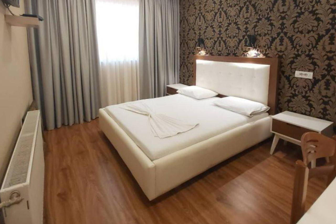 Hotel Kocibelli Pool & Spa Korce Extérieur photo