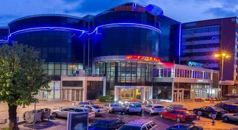 Hotel Kocibelli Pool & Spa Korce Extérieur photo