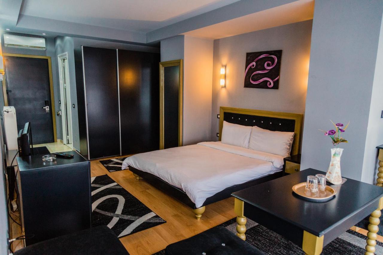 Hotel Kocibelli Pool & Spa Korce Extérieur photo