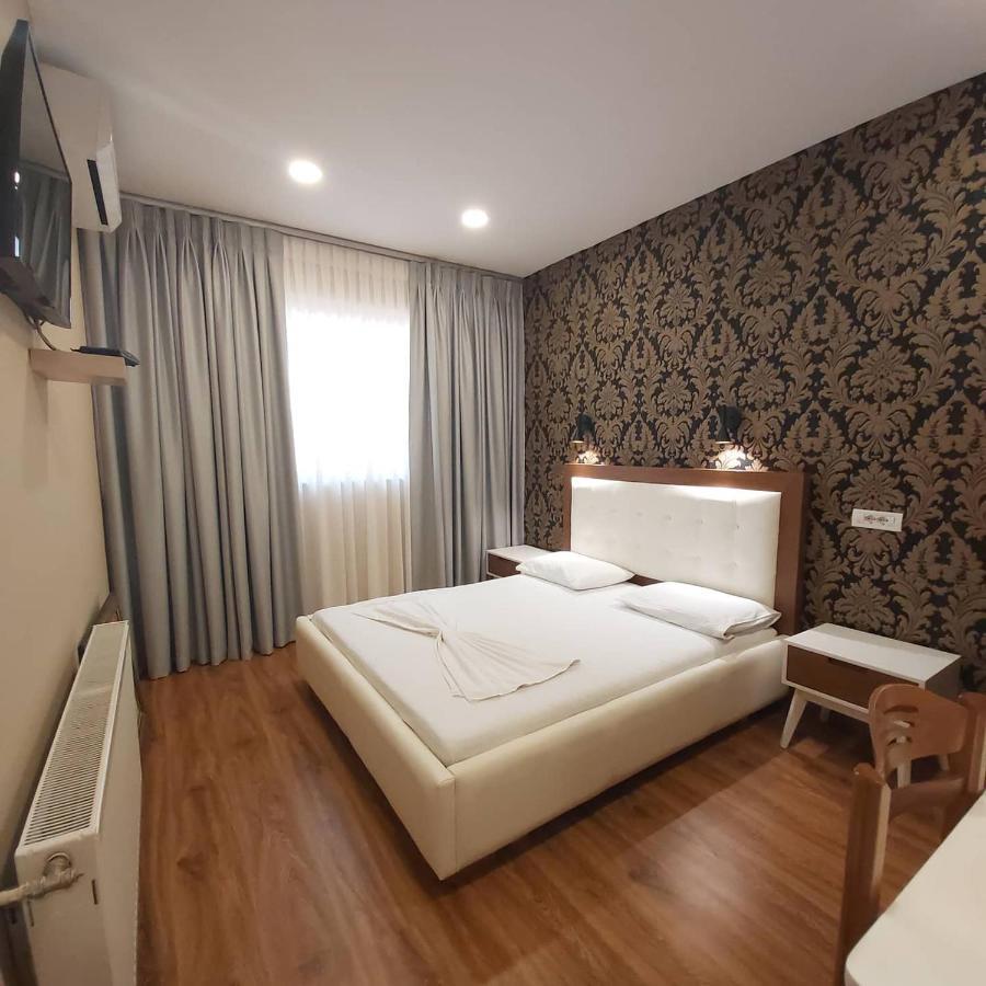 Hotel Kocibelli Pool & Spa Korce Extérieur photo